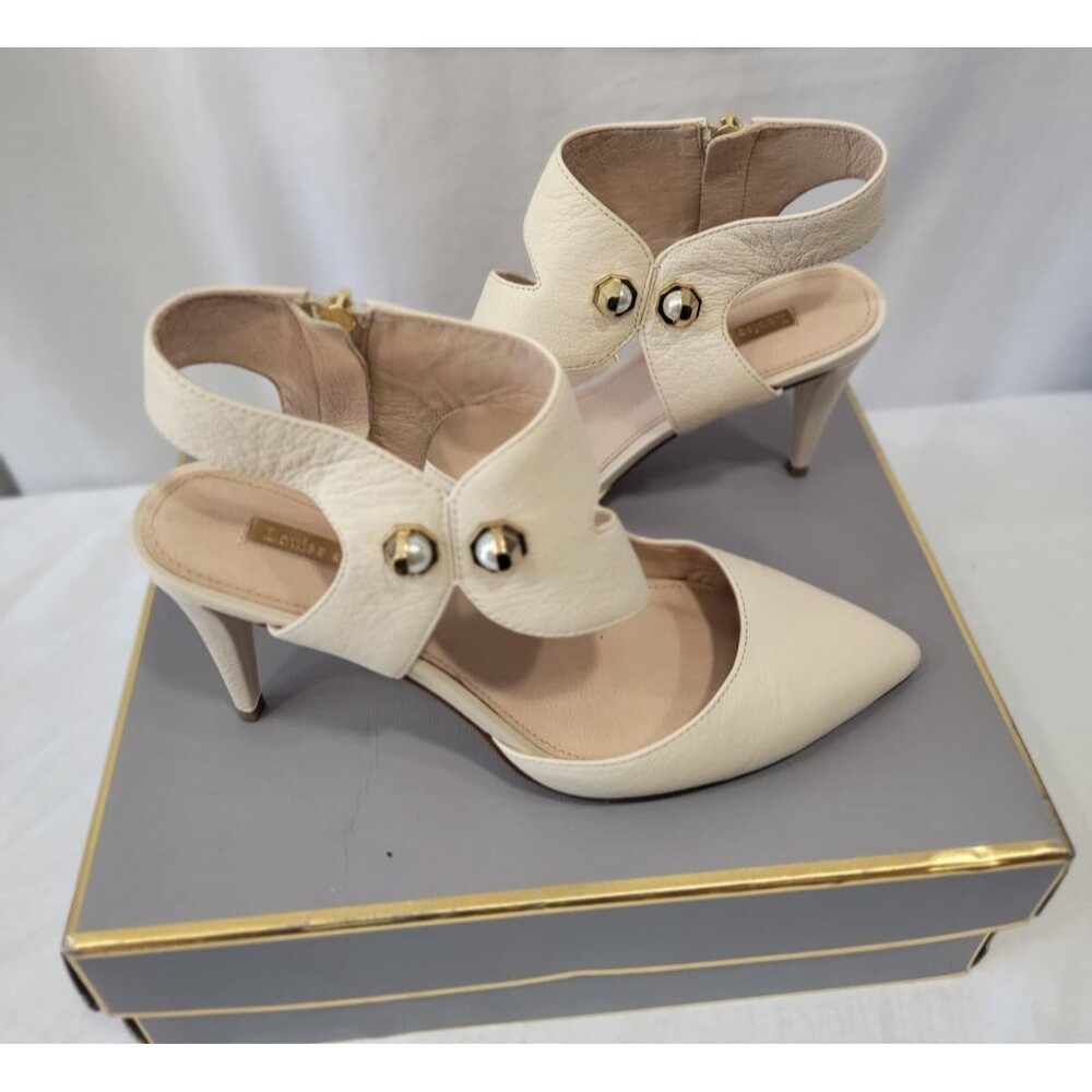 Louise et Cie Jara Leather Pointed Toe Heels Women’s 9.5 Sand Dollar Ankle Strap